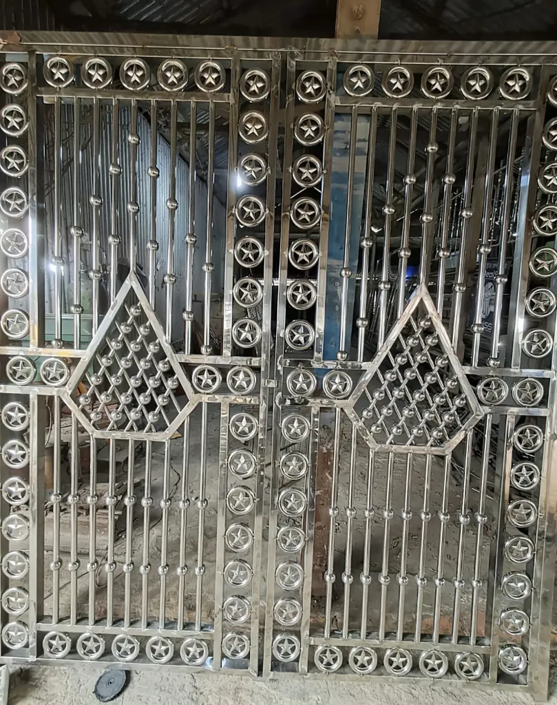 SS gate