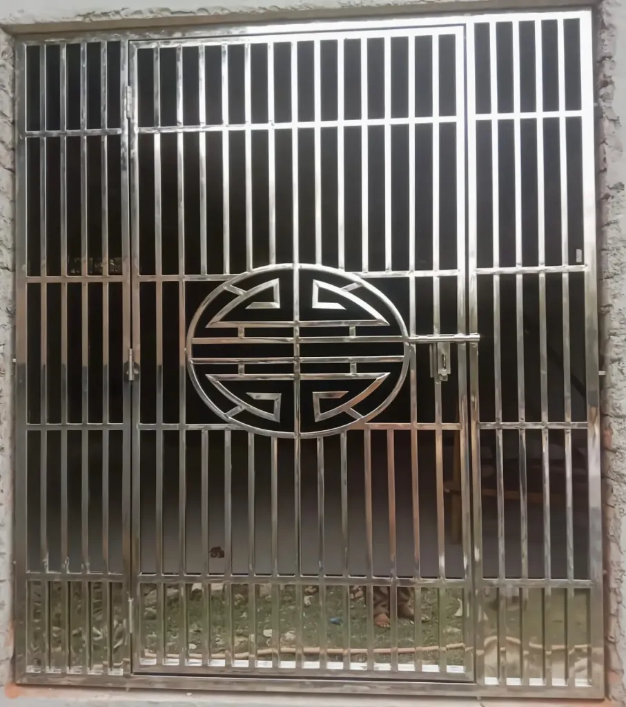 SS gate